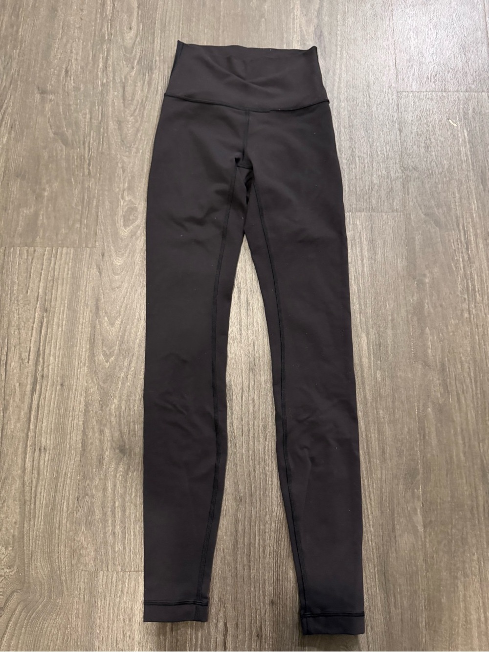 Lululemon Wunder Under Leggings 28”